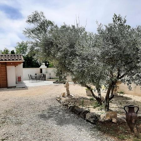 Chalet Au Pied Du Mont Ventoux Mormoiron Dış mekan fotoğraf